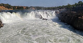 <span class="mw-page-title-main">Dhuandhar Falls</span> Waterfall in Madhya Pradesh, India