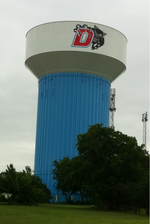 Thumbnail for File:Duncanville Panther water tower.png