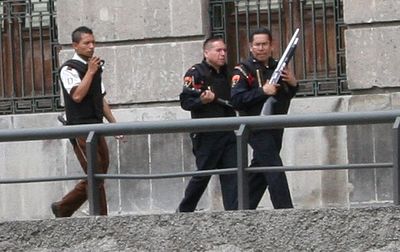 Armed police at the Zocalo, Mexico City. En Zocalo.JPG