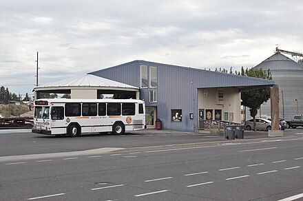 A GTA bus at Ephrata station Ephrata Station and GTA bus.jpg