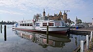 Passenger ship Hamburg.jpg