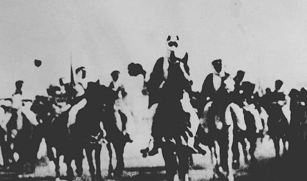 Leading the Asir campaign, 1922