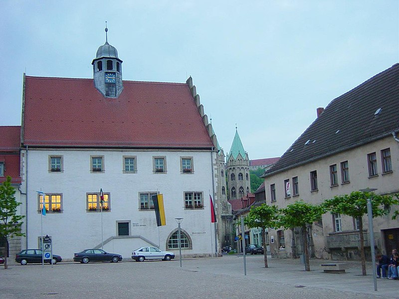File:Freyburg Rathaus.jpg