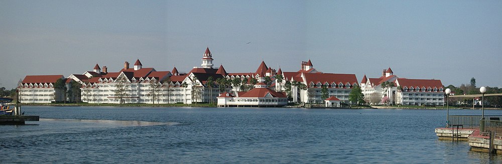 Panoramafoto van het hotel