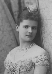 Helene von Albany-1882.png