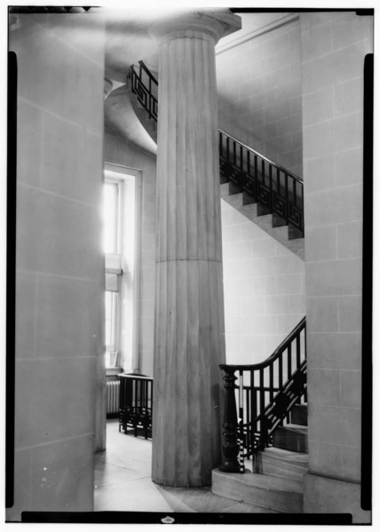 File:Historic American Buildings Survey, Thomas T. Waterman, Photographer 1936, VIEW OF STAIR. - Court of Appeals (Interiors), (moved from State Capitol Building), Albany, Albany County, HABS NY,1-ALB,13-3.tif