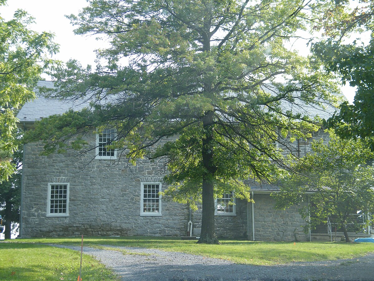 Hopewell Friends Meeting House (Frederick County, Virginia) - Wikipedia.