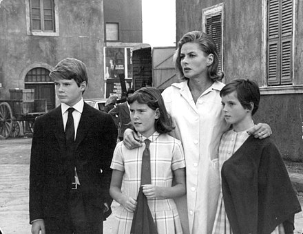 Ingrid Bergman with her three children by Rossellini, in 1963, on the filming set of The Visit.