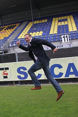 Jan Bruin yn glop troch it Cambuurstadion