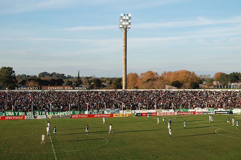 File:Junín Sarmiento campeón 2012 11.jpg