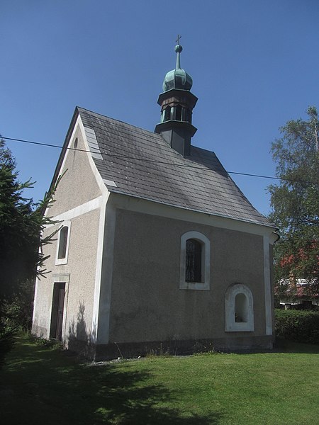 File:Kaple Sedmibolestné P. Marie (Milíře), Milíře.JPG