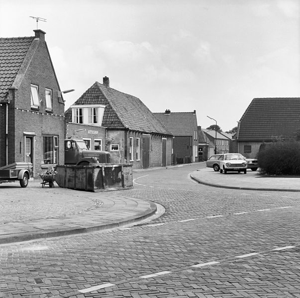 File:Kerkstraat - Vollenhove - 20244852 - RCE.jpg