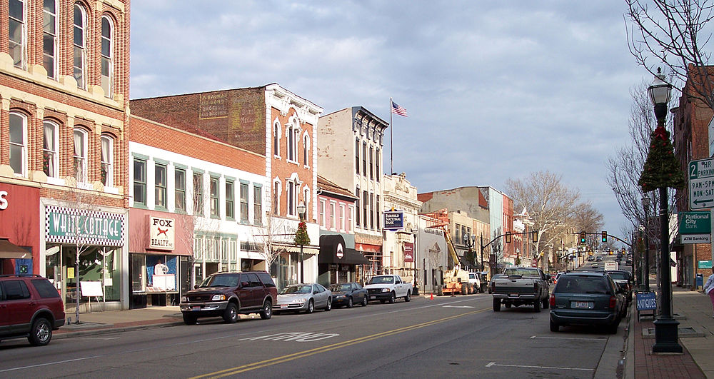 The population density of Lancaster in Ohio is 721.27 people per square kilometer (1867.6 / sq mi)