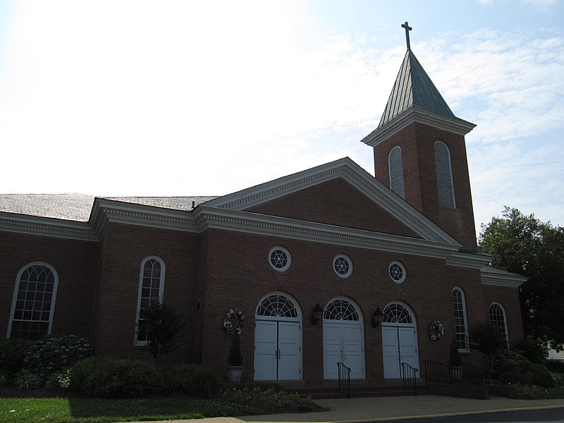 File:Leonardtown, Maryland.jpg