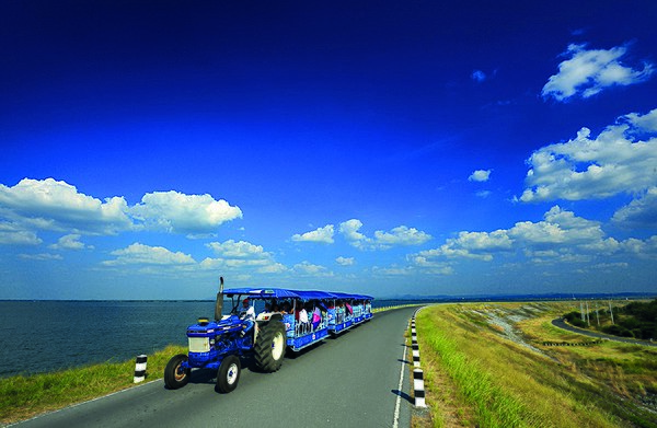 Image: Lopburi Pasak Chonlasit Dam 1