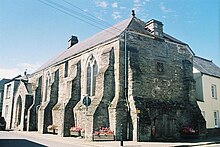 The exchequer hall of the Duchy Palace in Lostwithiel, site of the autonomous Cornish stannary courts and then-capital of Cornwall (the tinners parliament was last held in the Hall in 1751) Lostwithiel - the Stannary Palace - geograph.org.uk - 571361.jpg