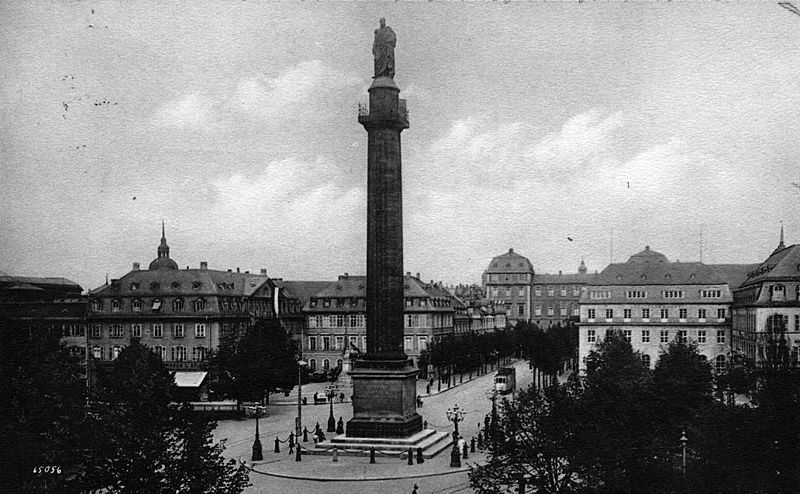 File:Luisenplatz-1916.jpg
