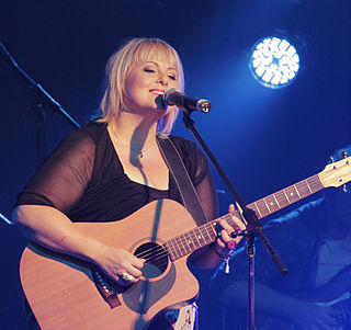 <span class="mw-page-title-main">Lyn Bowtell</span> Musical artist