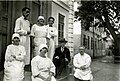 Médecins et personnel hospitalier en 1930