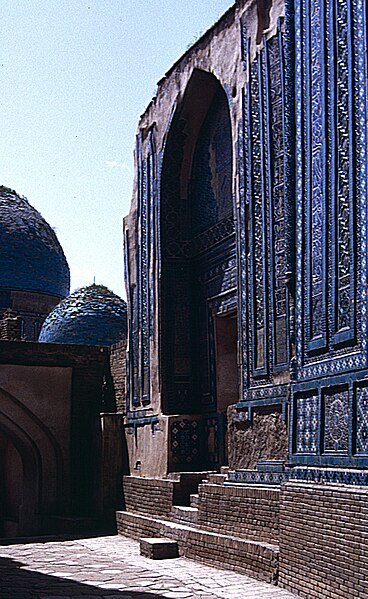 File:MASamarkandShahISinda11.jpg