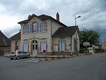 Файл:Mairie_de_Molles_2014-05-23.JPG