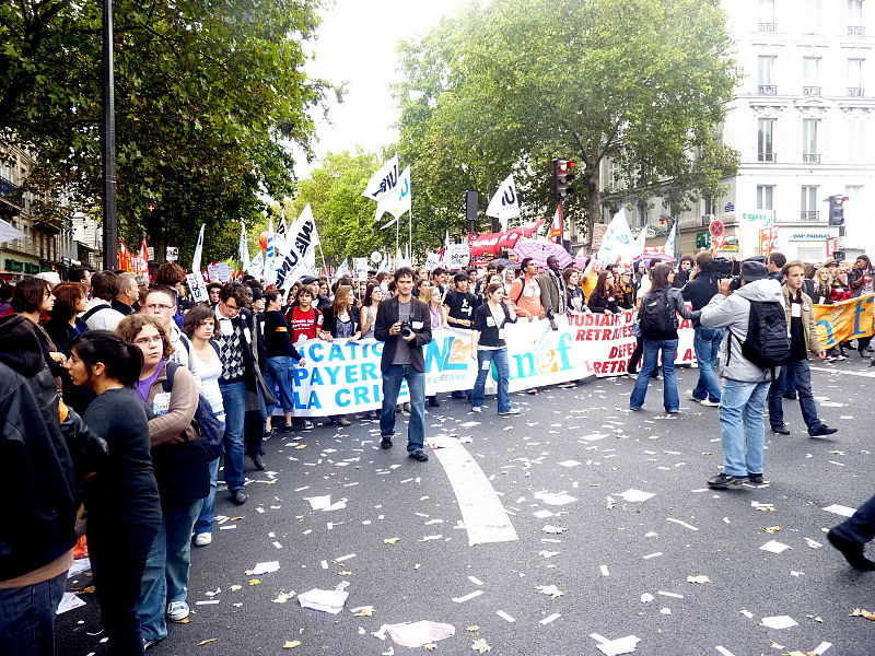 File:Manifestation du 2 Octobre 2010 - Bastille jeune (5047206010).jpg