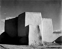 Laura Gilpinová: Mission Church at Rancho de Taos, 1930