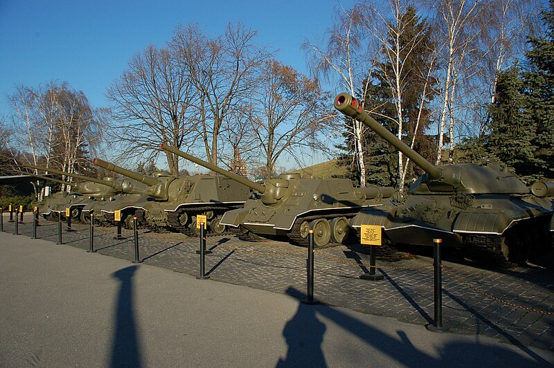 File:Museum of the Great Patriotic War - Kiev - 016.jpg