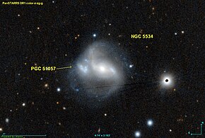 Средна спирална галаксија NGC 5534