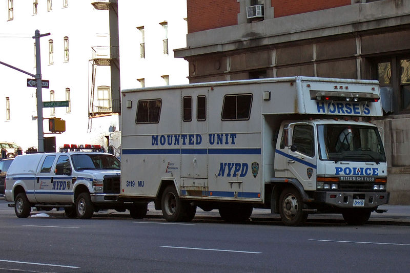 File:NYPD Mounted Unit truck Horses.jpg