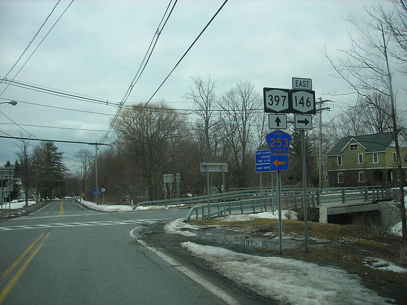 File:NY 146 at NY 397.jpg