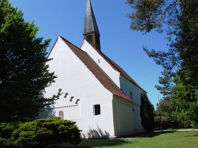 File:Oberschleißheim Kirche St. Martin.jpg