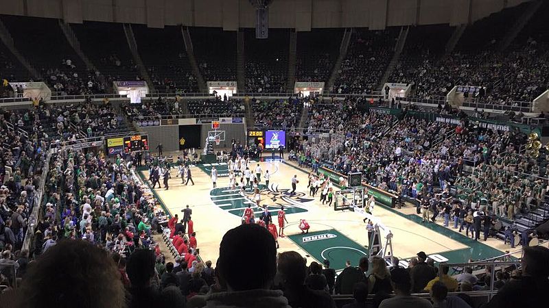 File:Ohio vs NIU men's basketball February 6, 2016.jpg