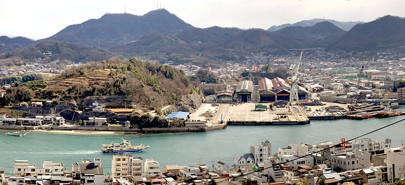 File:Onomichi Channel04p3200.JPG