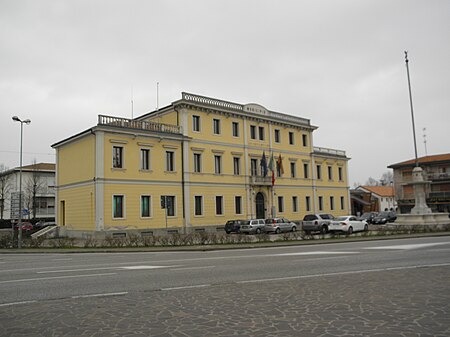 Palazzo Municipale (Trebaseleghe) 02