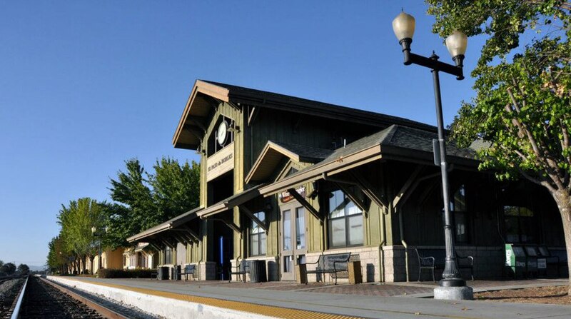 File:Paso Robles Train Station.jpg