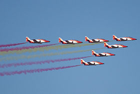 Démonstration de la Patrulla Águila le 12 octobre 2009.