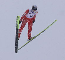 Petter Tande, Holmenkollen.jpg'den atlıyor