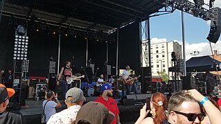 <span class="mw-page-title-main">Piebald (band)</span> American rock band