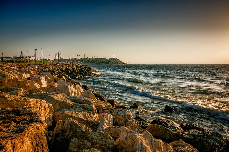 File:PikiWiki Israel 45295 Beach at Yafo .jpg