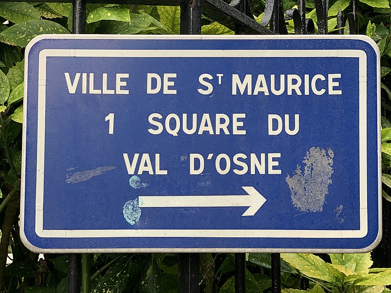 File:Plaque 1 square Val Osne St Maurice Val Marne 2.jpg