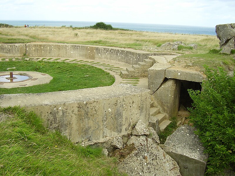 File:Pointe du Hoc 2008 PD 32.JPG