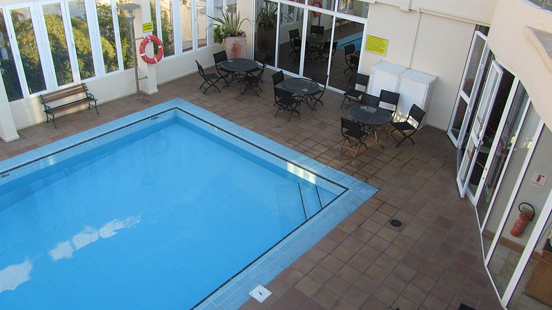 File:Pool on the roof of the O'Callaghan Eliott Hotel.jpg