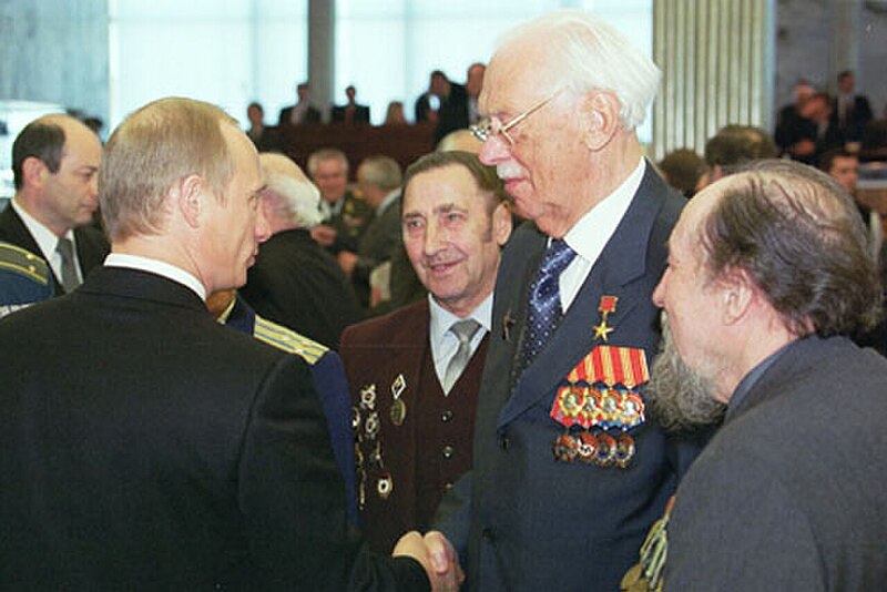 File:Putin and Sergey Mikhalkov.jpg