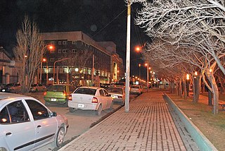 Río Gallegos nocturno.jpg