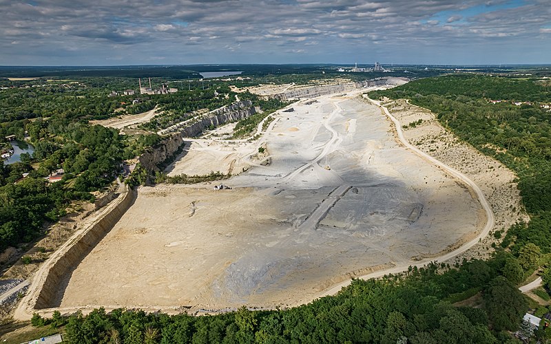 File:Rüdersdorf asv2022-06 img1 Tagebau.jpg