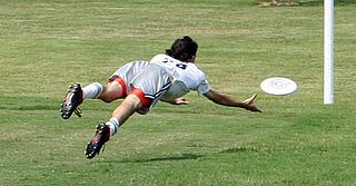 <span class="mw-page-title-main">Ultimate (sport)</span> Team sport played with a thrown disc