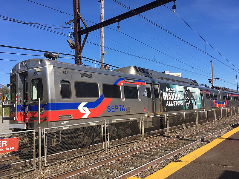 File:SEPTA Silverliner V 838 at Noble Station.jpg