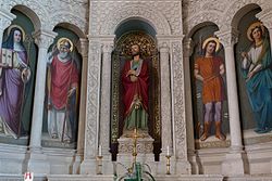 Statue de St-Barthélemy" et fresques de saints (XIXe)