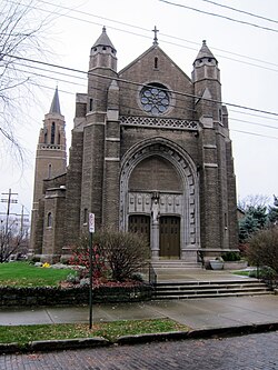 Sacred Heart Church, Columbus, Ohio - FR of building.jpg